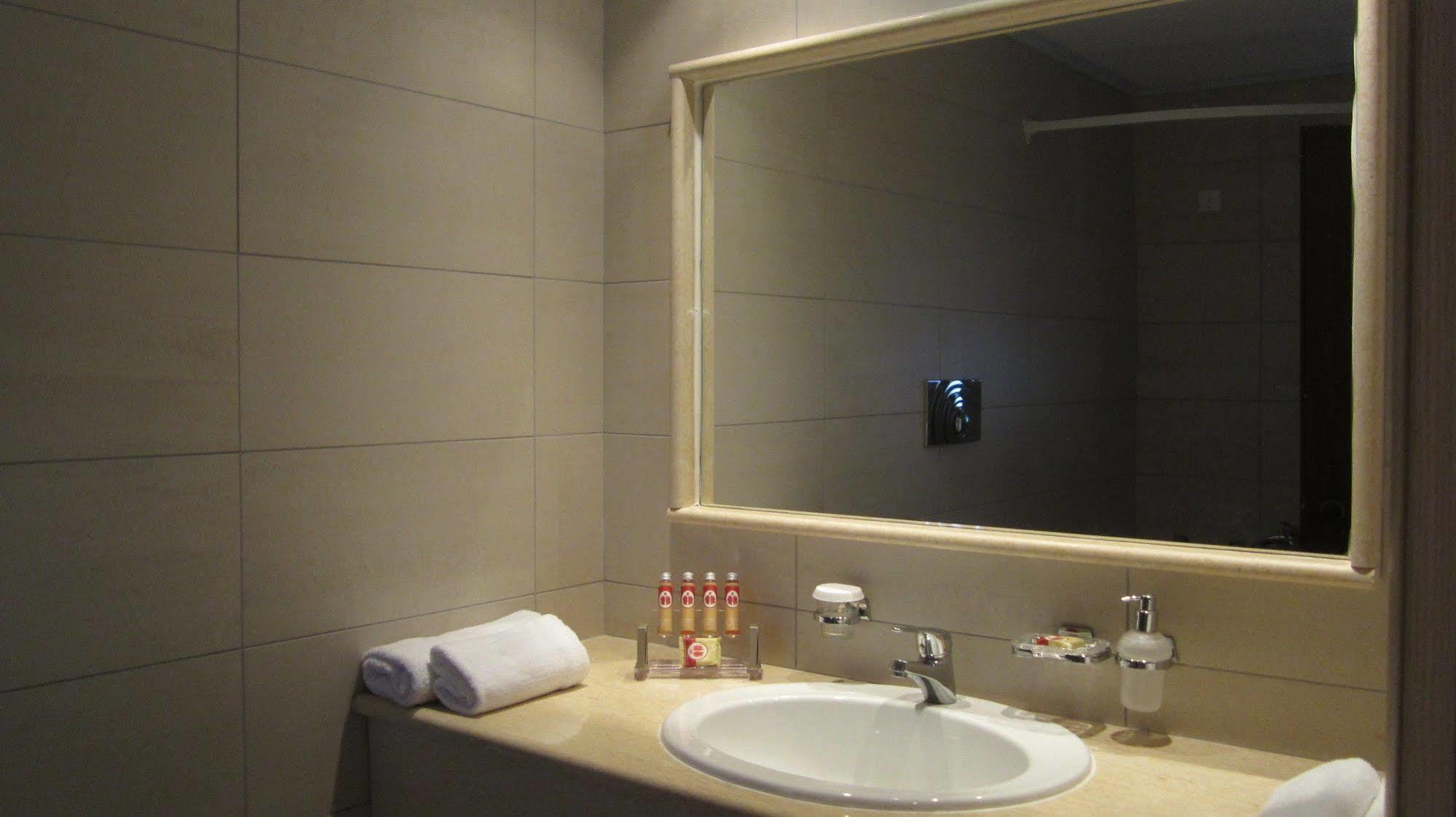 Ionian Princess Suites Hotel Ахарави Екстериор снимка