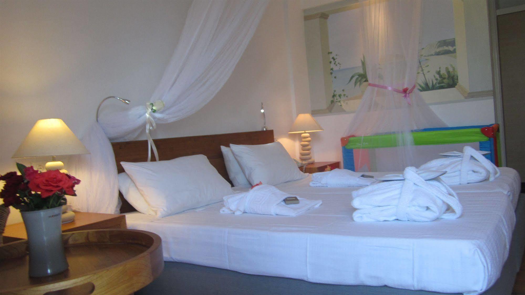 Ionian Princess Suites Hotel Ахарави Екстериор снимка
