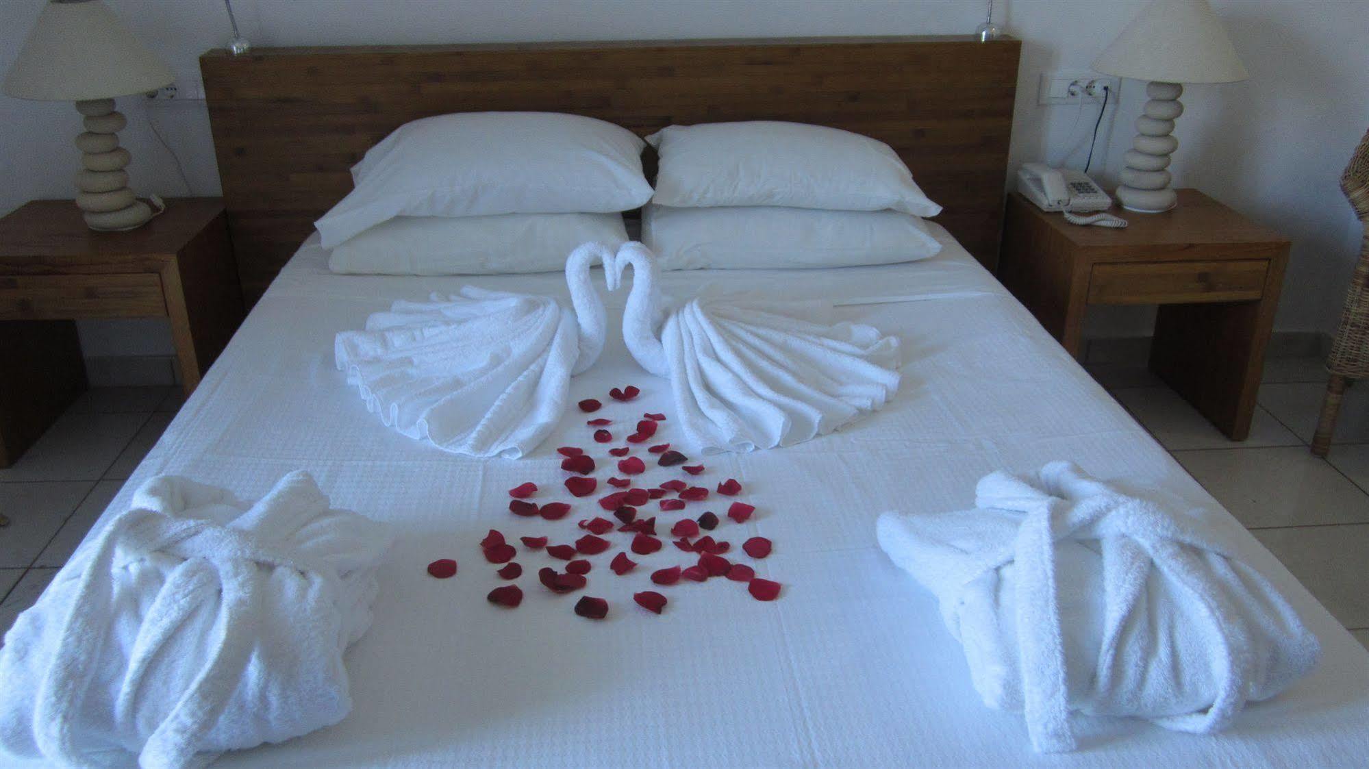 Ionian Princess Suites Hotel Ахарави Екстериор снимка